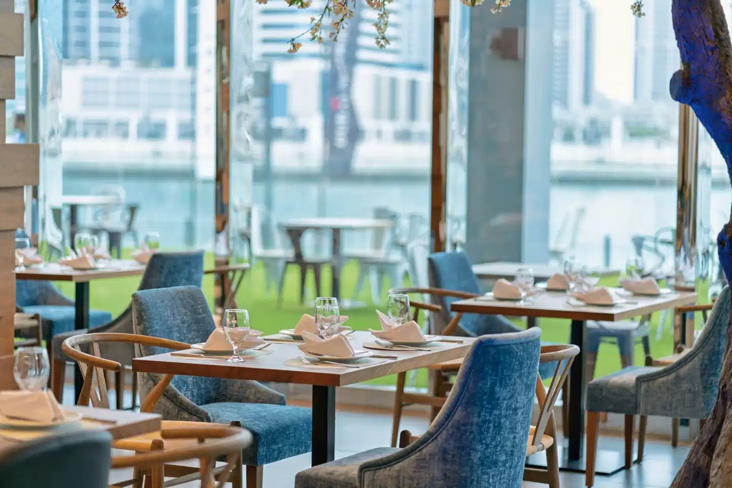 Canal Central Hotel Business Bay Restaurant