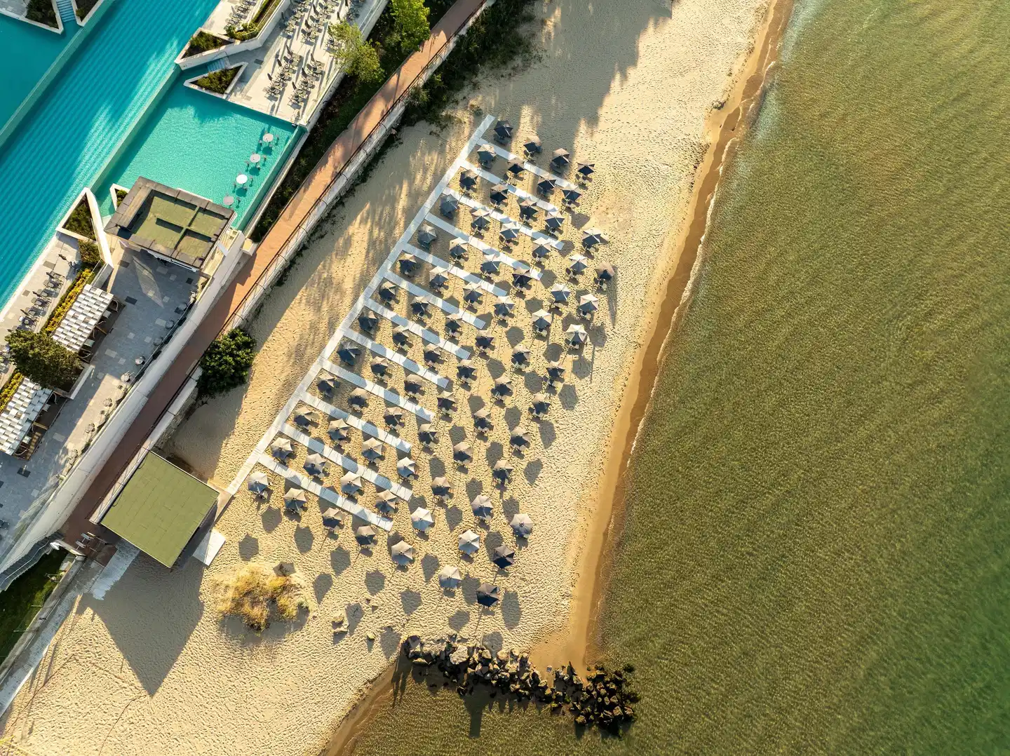 Secrets Sunny Beach Resort & Spa Strand