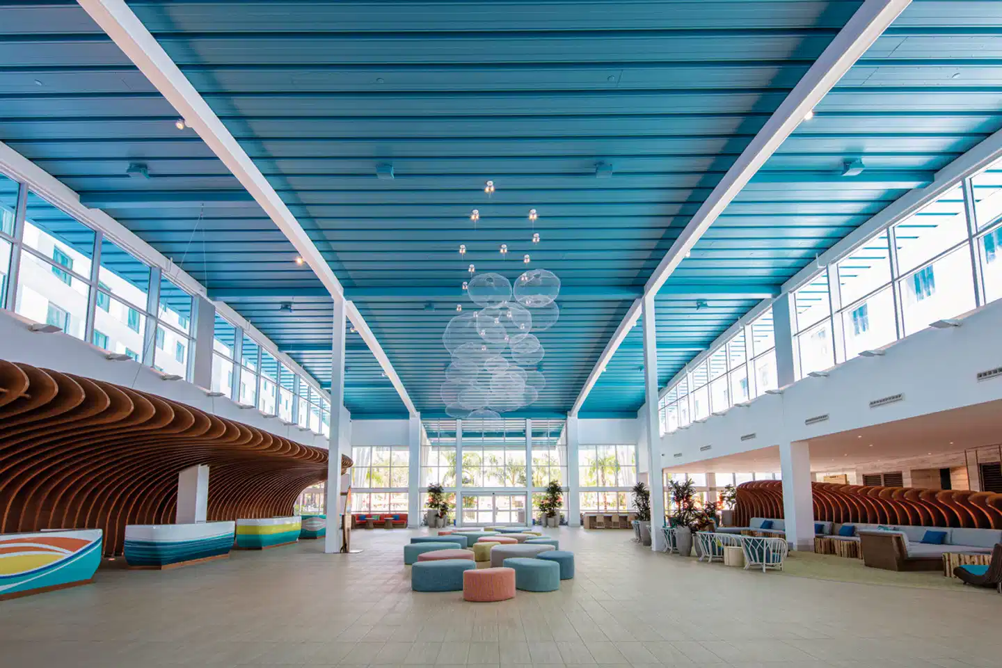 Universal Endless Summer Resort - Surfside Inn and Suites Lobby