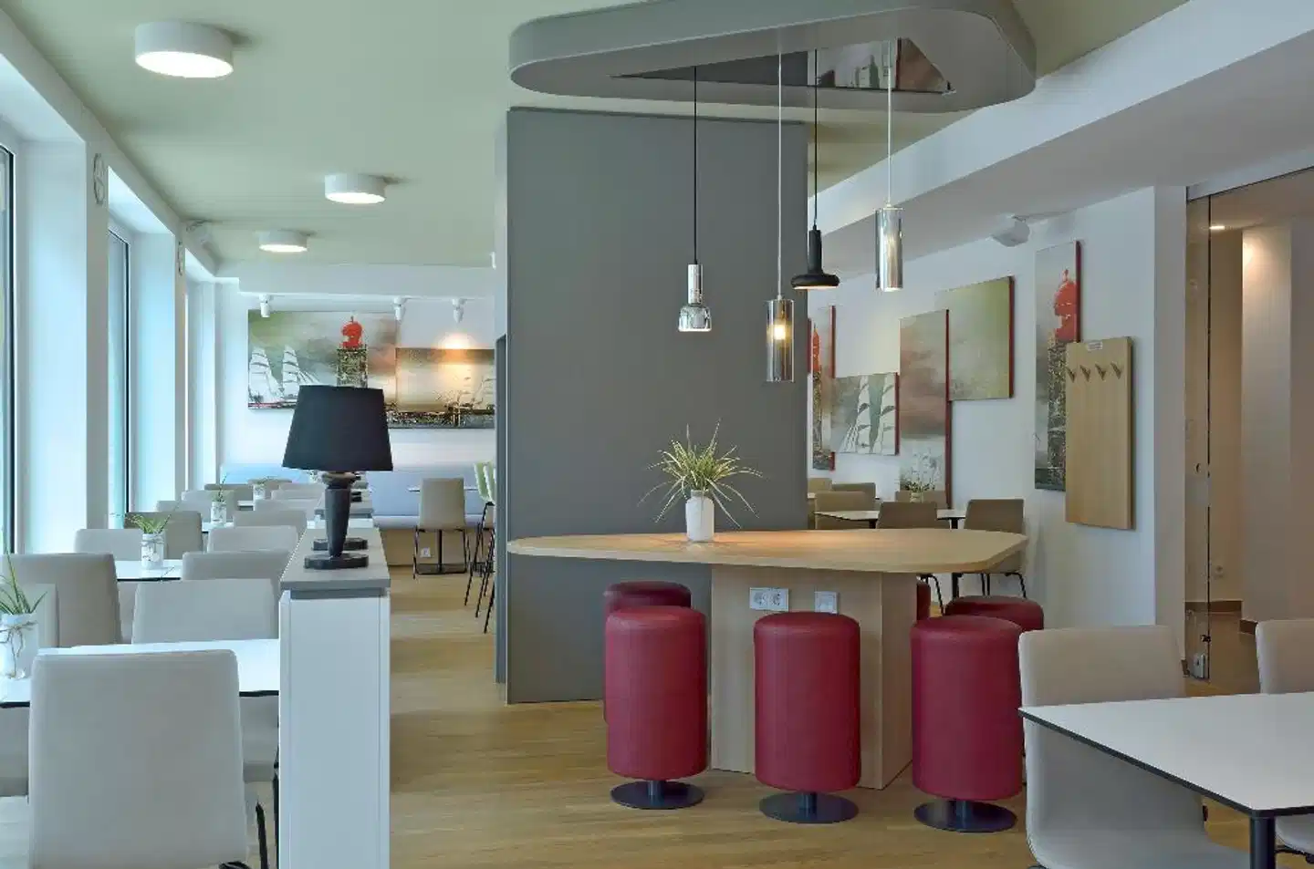 B&B Hotel Bremerhaven Lobby