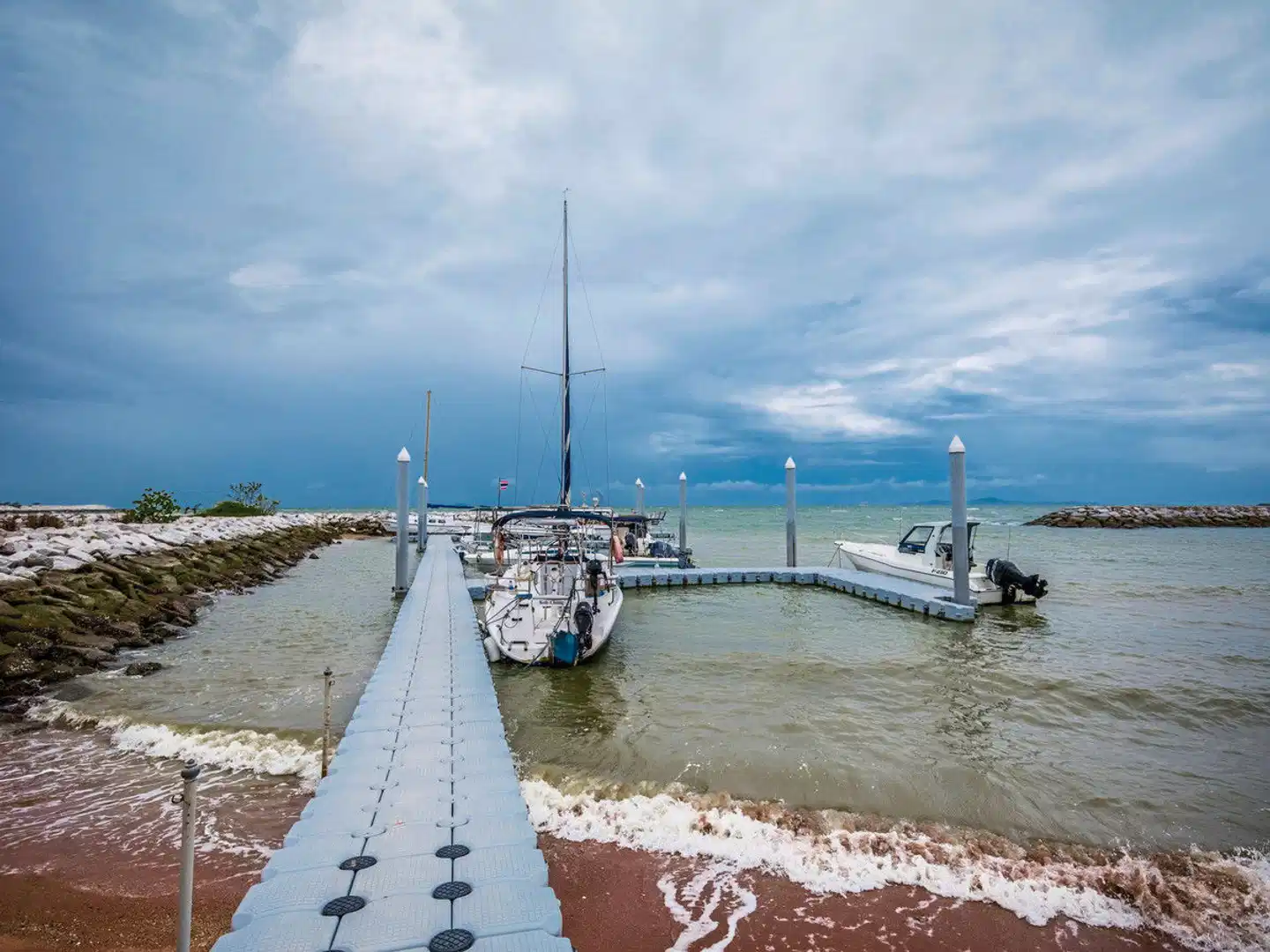 Worita Cove Hotel Sport und Entertainment