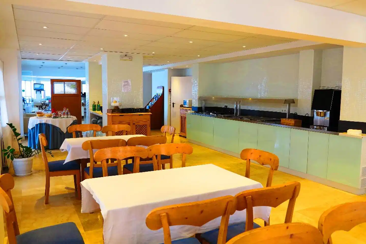 BJ Cala Morlanda Studios Sport und Entertainment