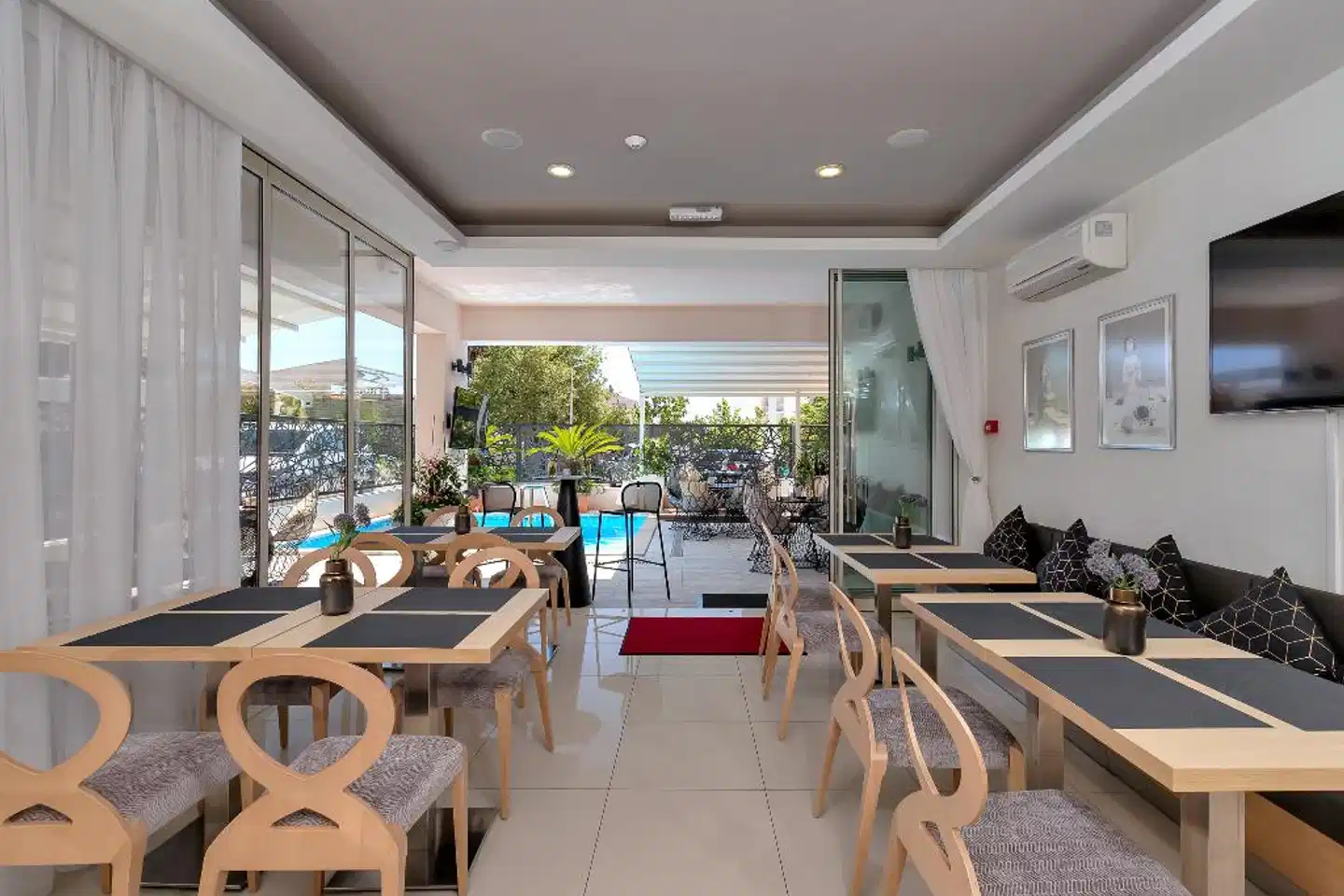 Aparthotel Flora Sport und Entertainment