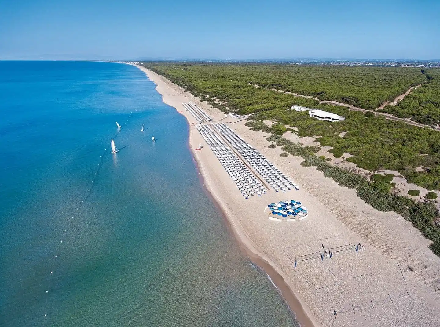 Calane Village Strand