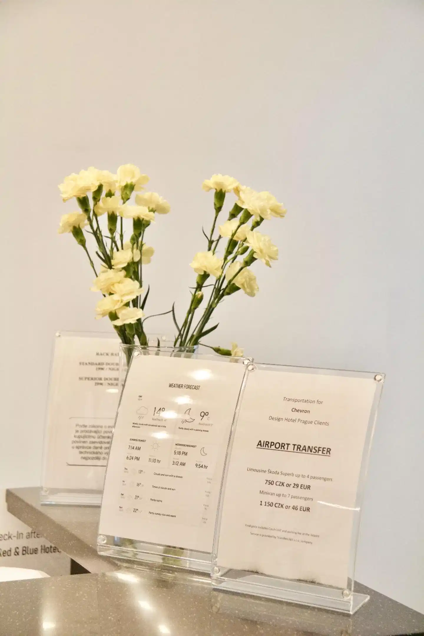 Chevron Hotel Landkarte