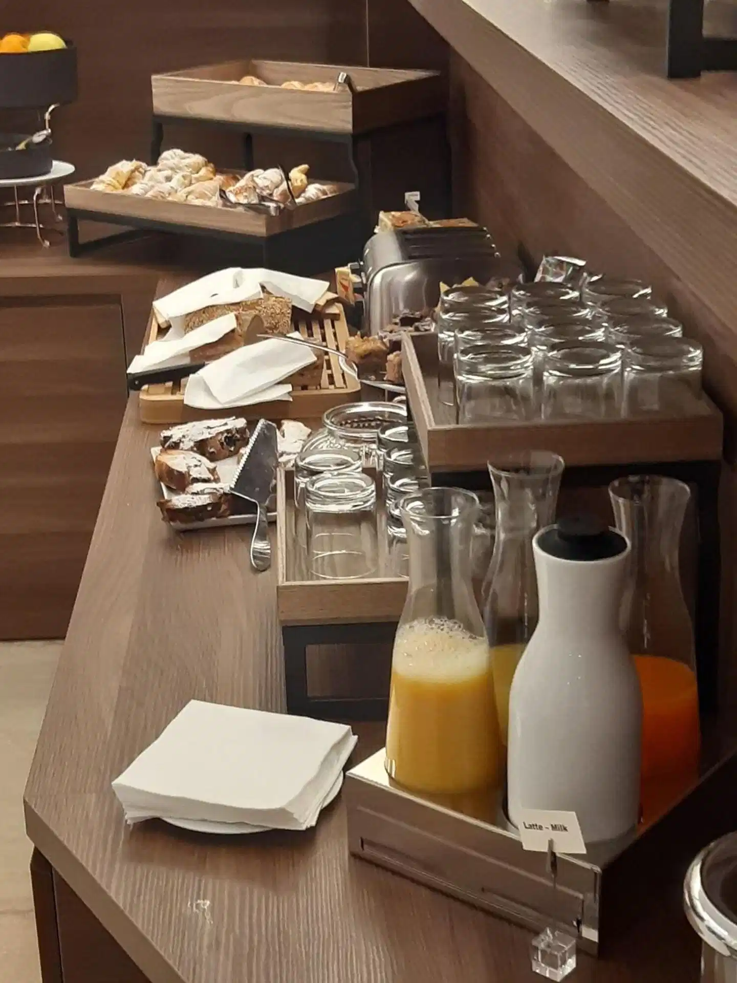 Hotel Touring Restaurant