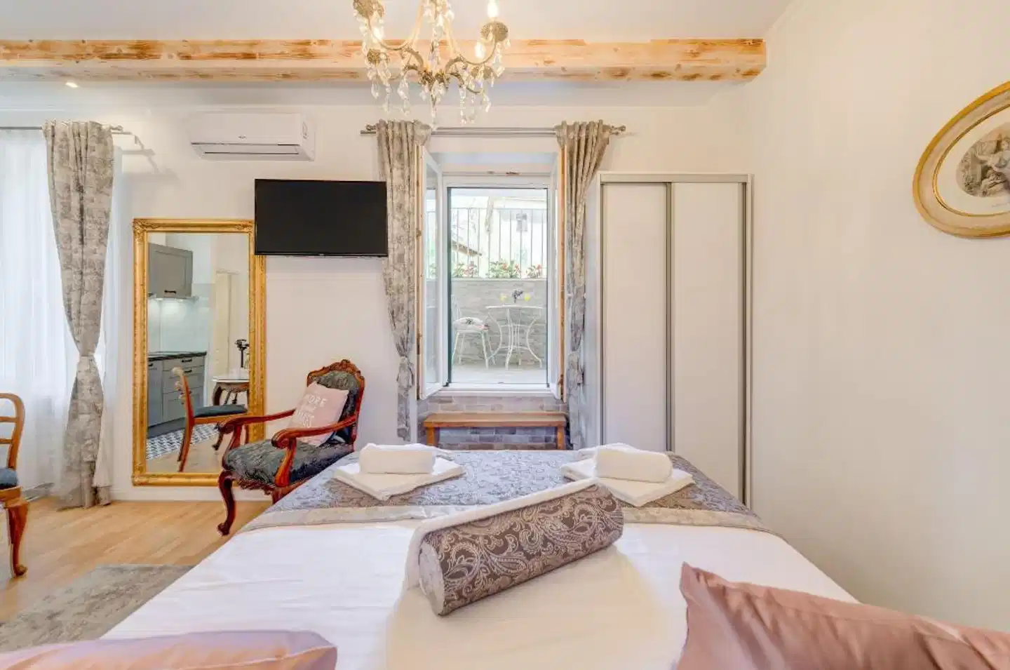 Le Monde Luxury Accommodation Wohnbeispiel