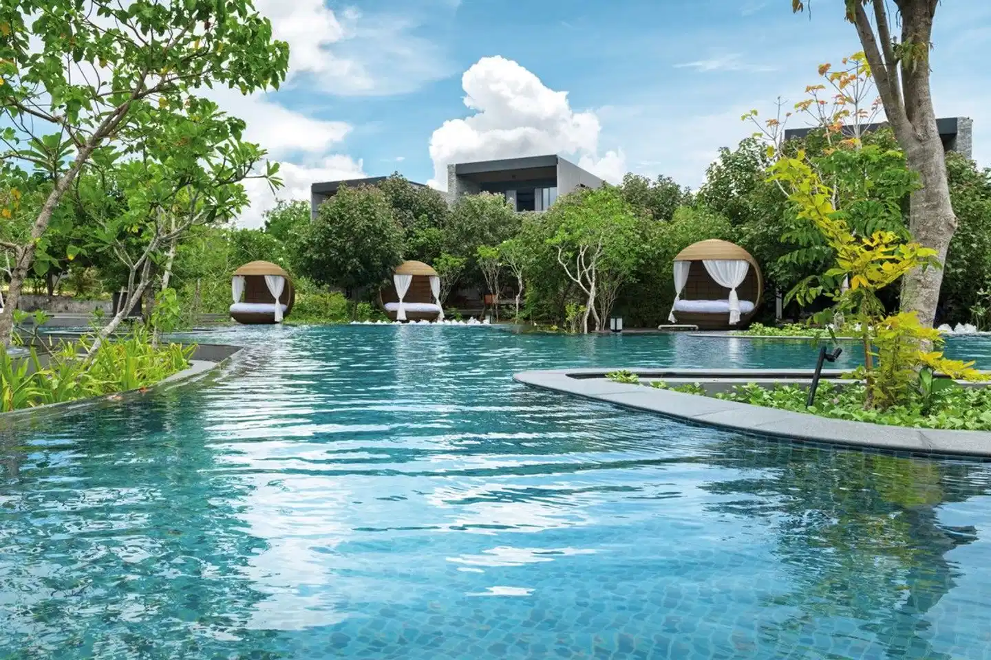 Hilton Yala Resort Pool