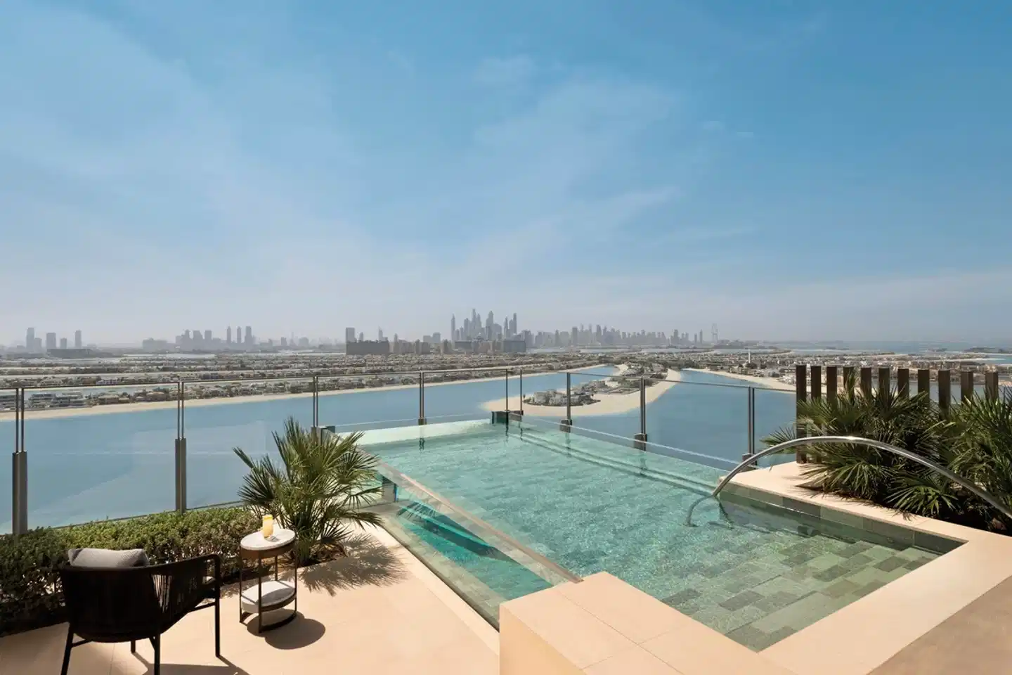 Atlantis The Royal Pool