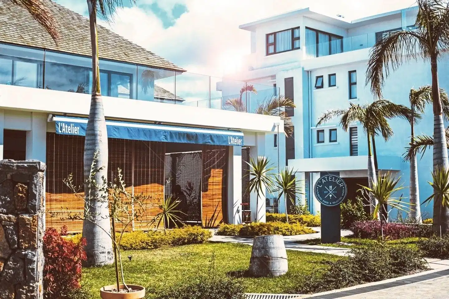 Mythic Suites & Villas Terrasse