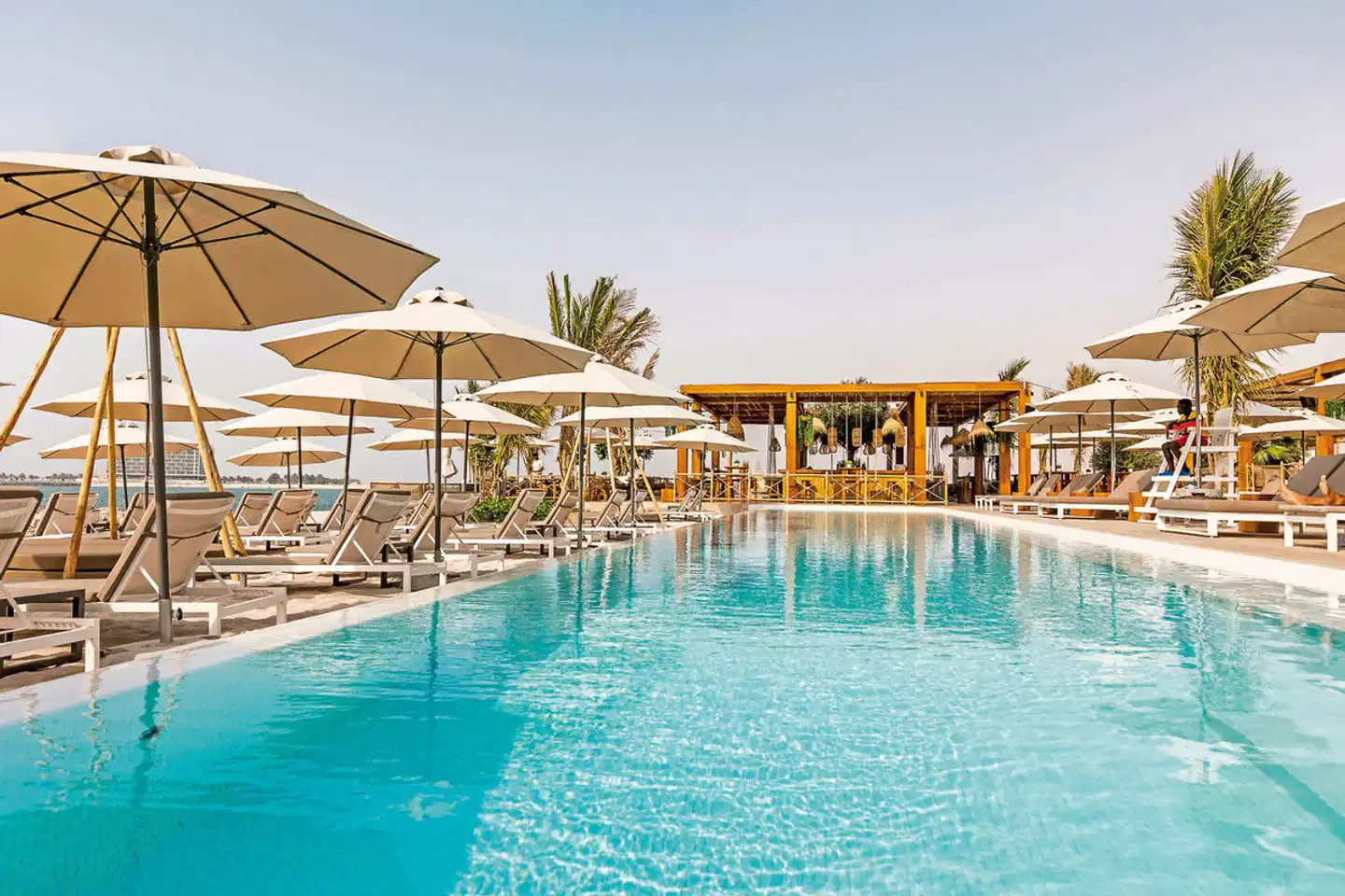 Mövenpick Resort Al Marjan Island Pool