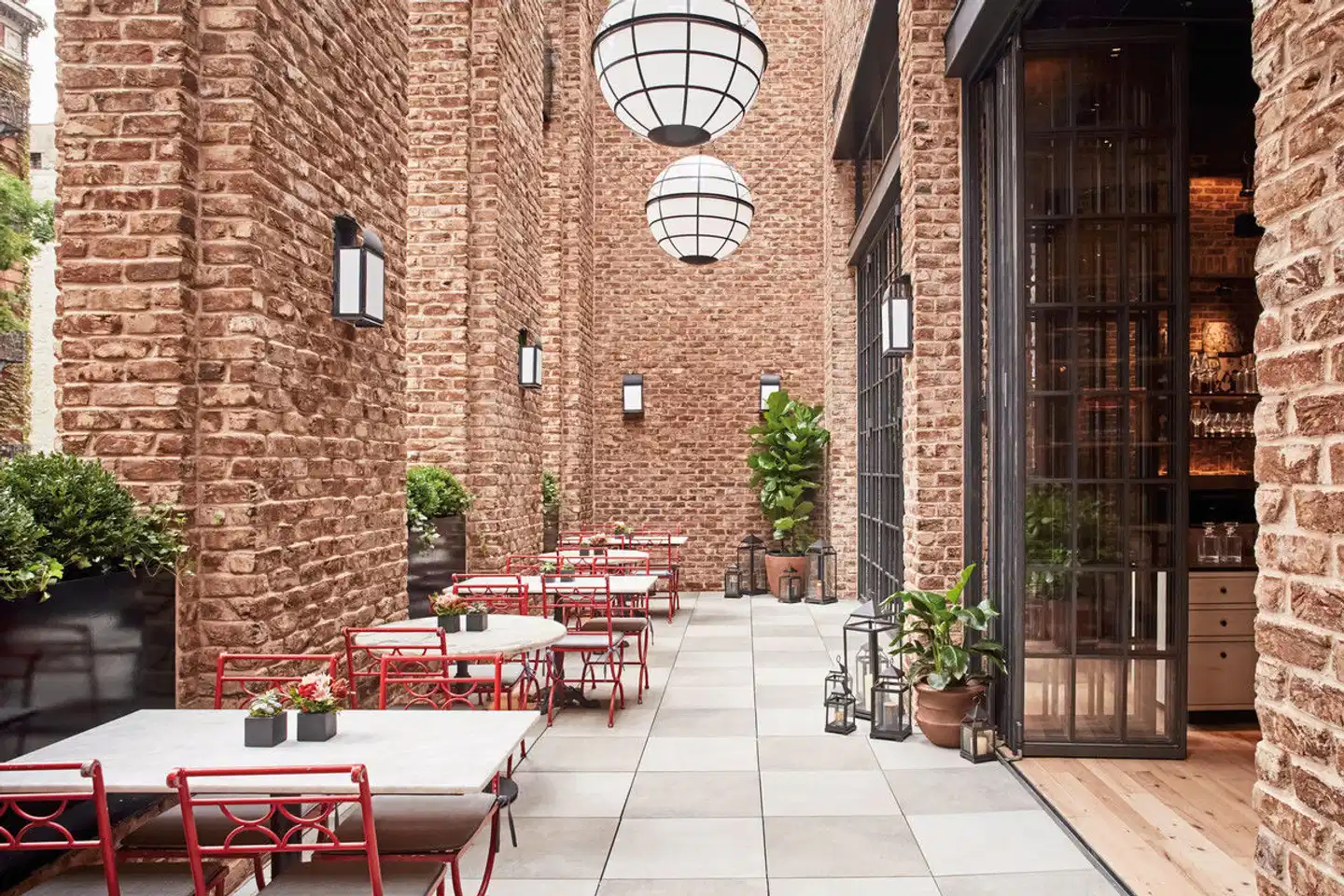 CIVILIAN Hotel Terrasse