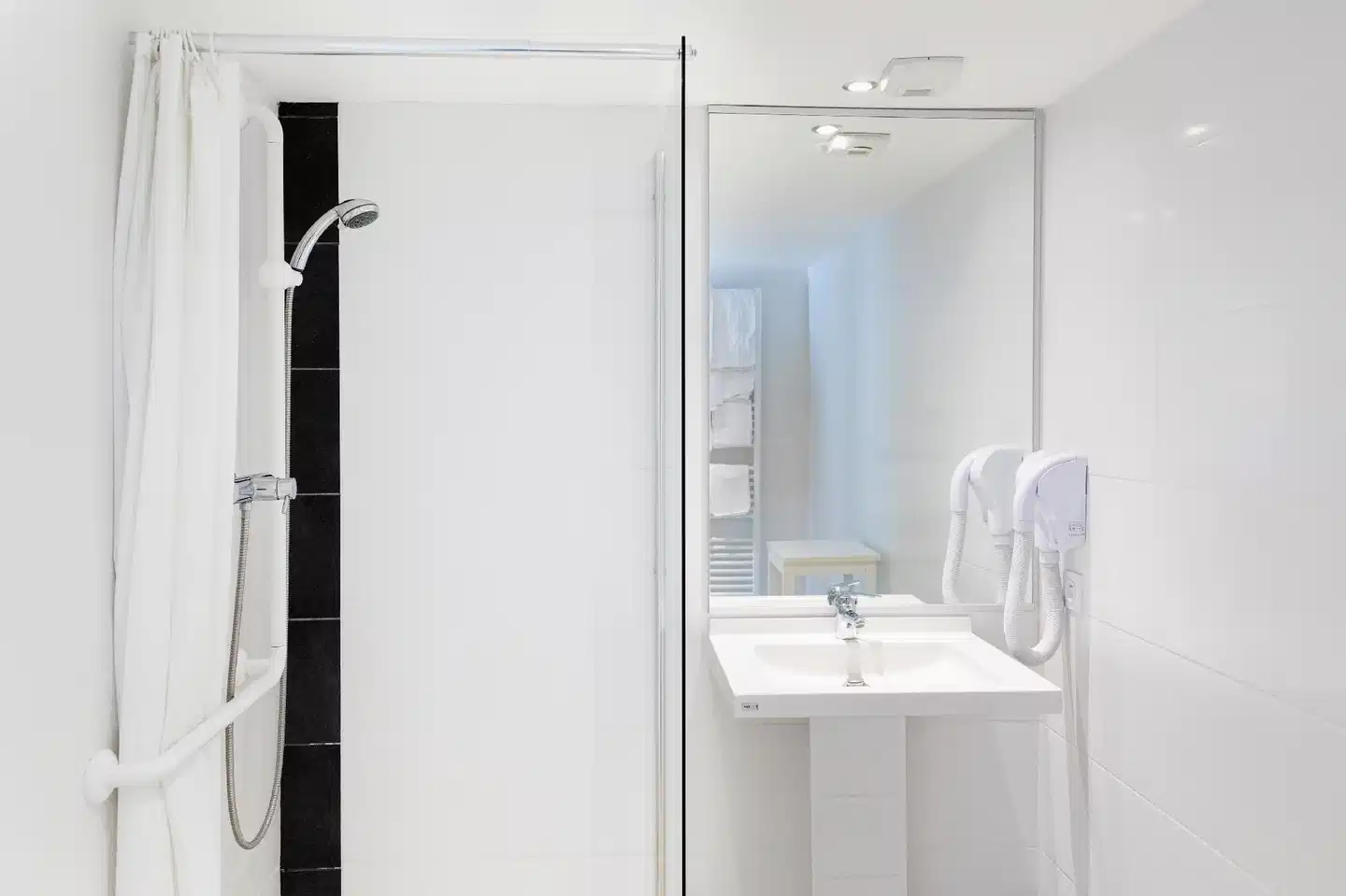 SOWELL RÉSIDENCES Crêt Voland Badezimmer