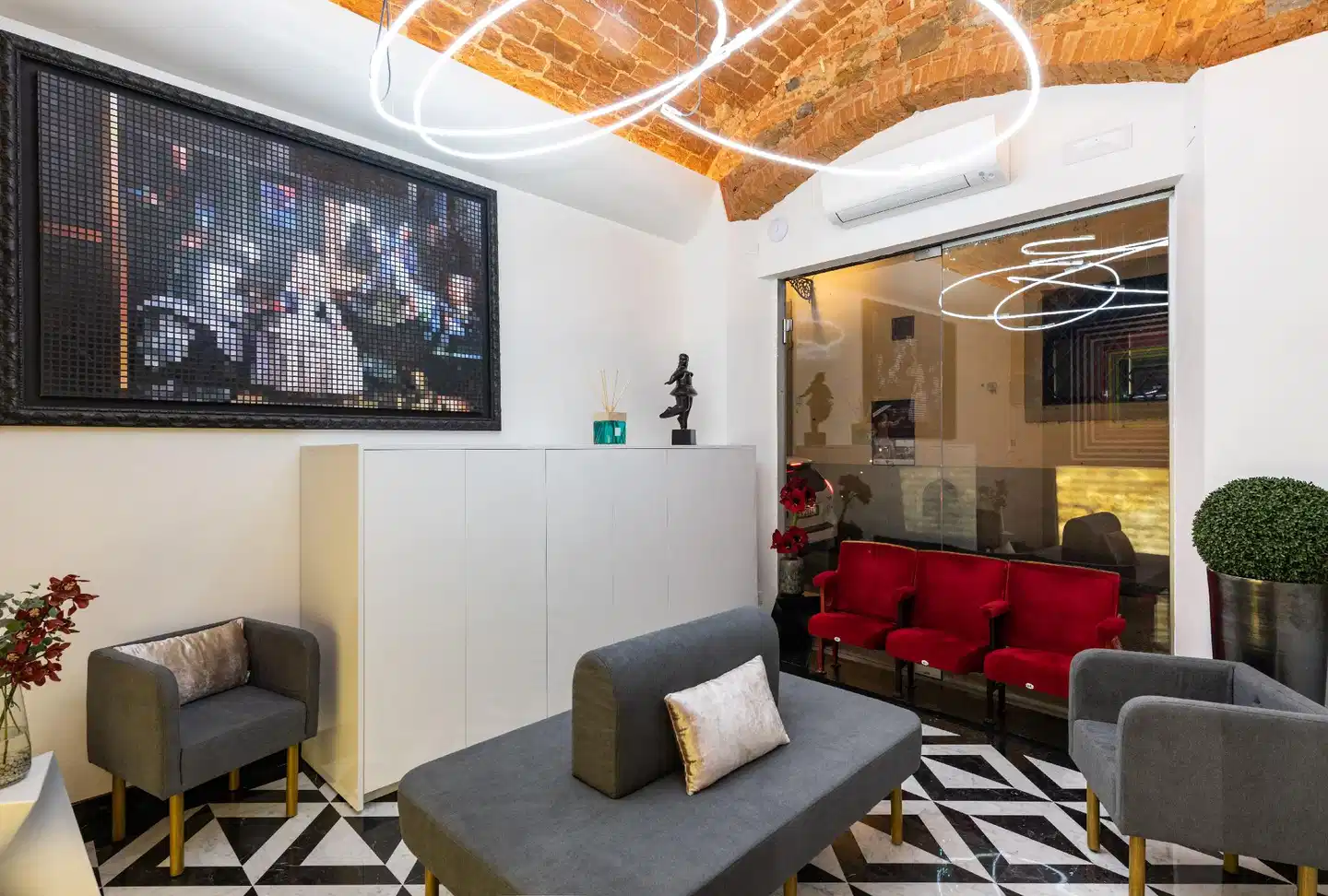 Kairos by Florence Art Apartments Lobby