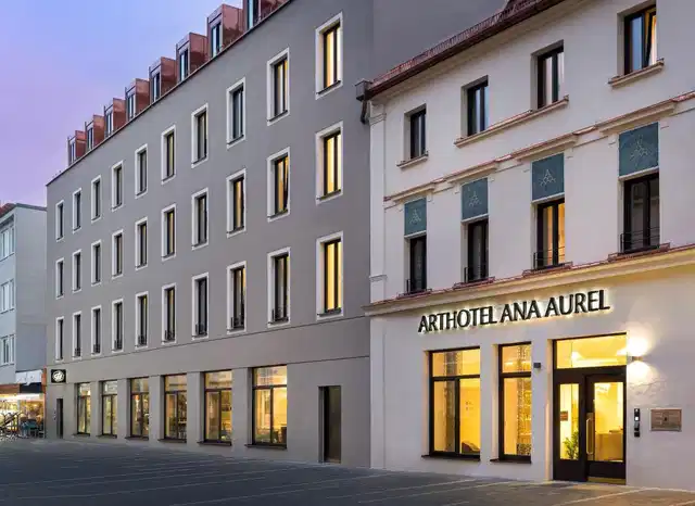 elaya hotel regensburg city center Aussenansicht