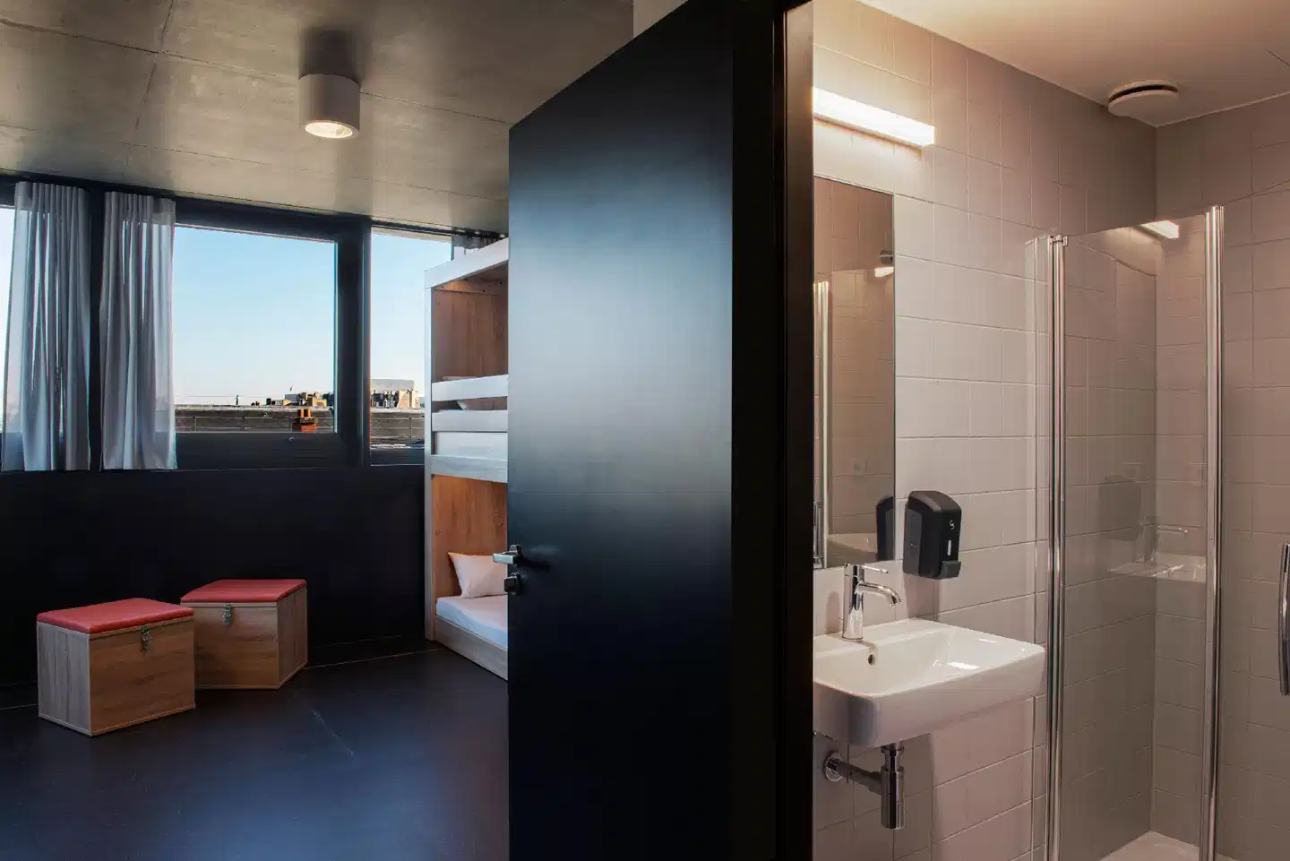 The People Paris Marais Badezimmer