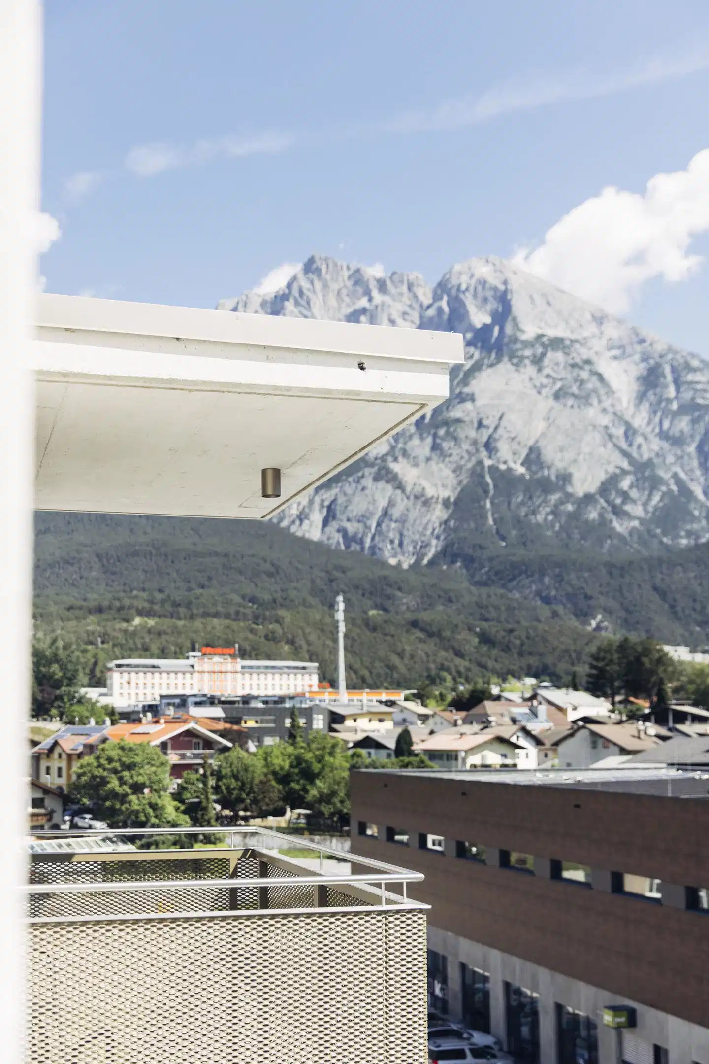 harry's home Telfs Aussenansicht