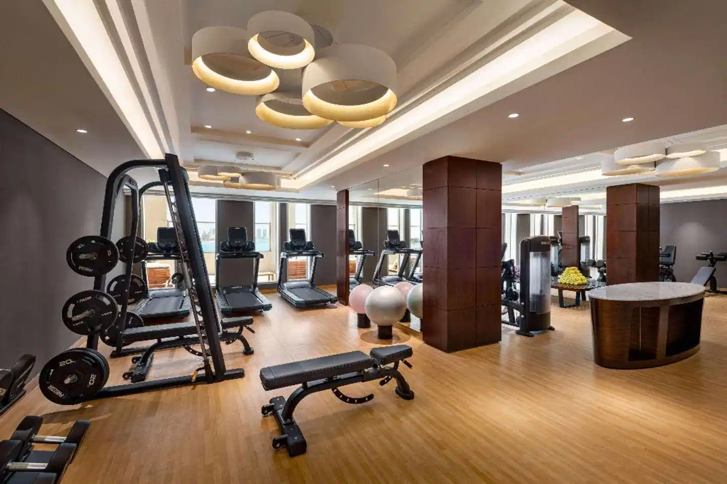 Wyndham Grand Doha West Bay Beach Sport und Entertainment