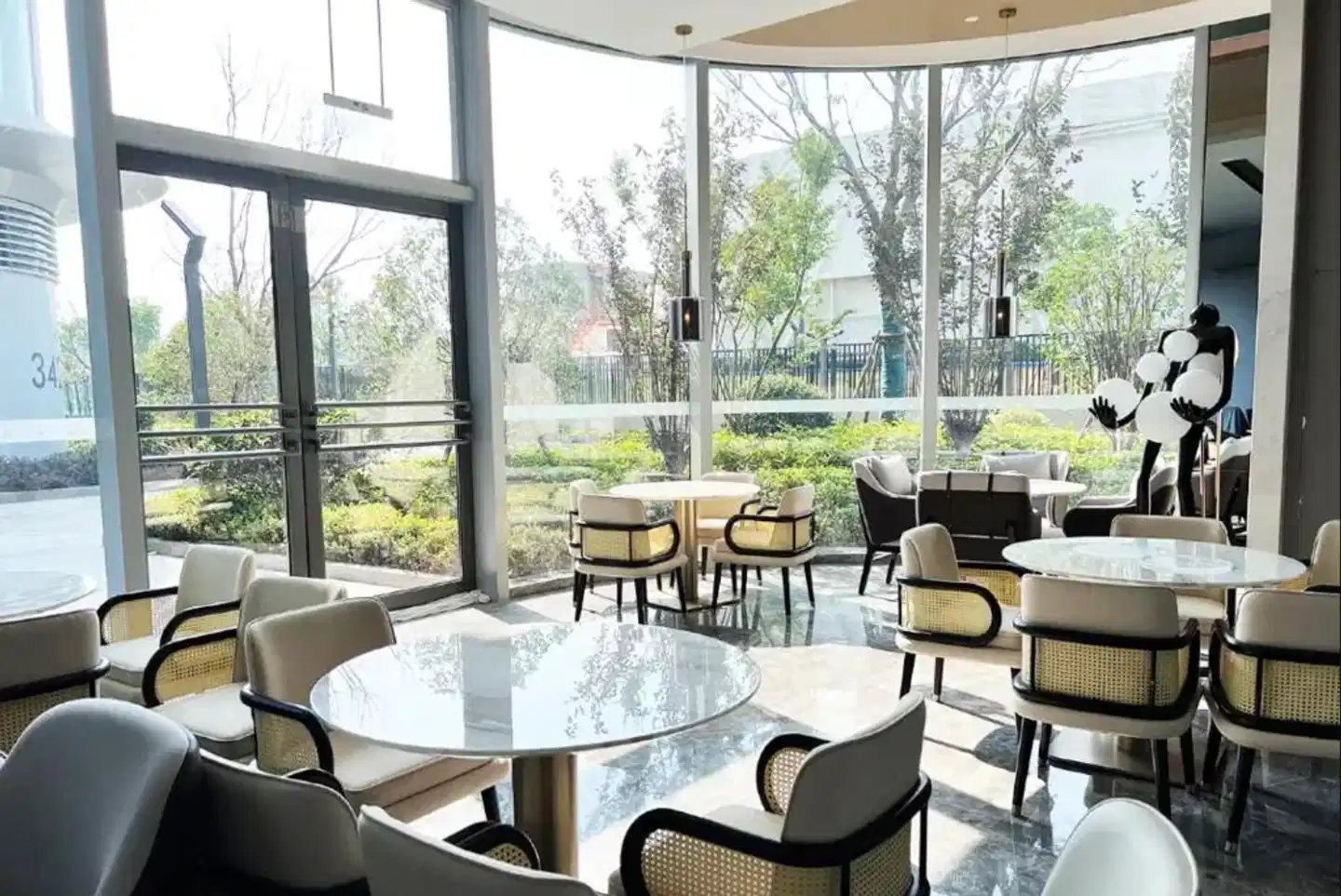 Novotel Shanghai Caohejing Lobby