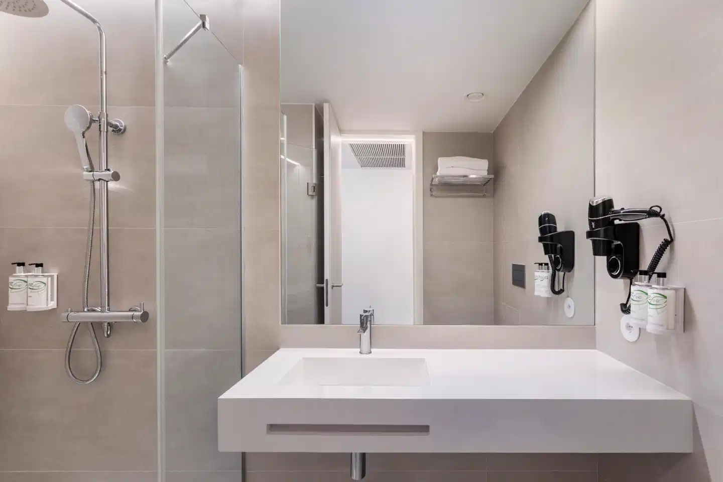 B&B Hotel Santo Tirso Badezimmer