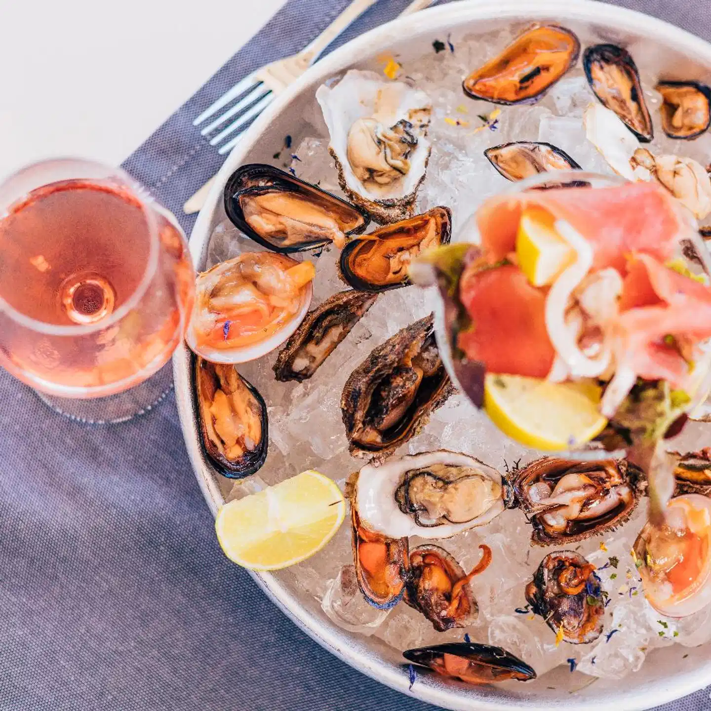 Popula Rooms Restaurant