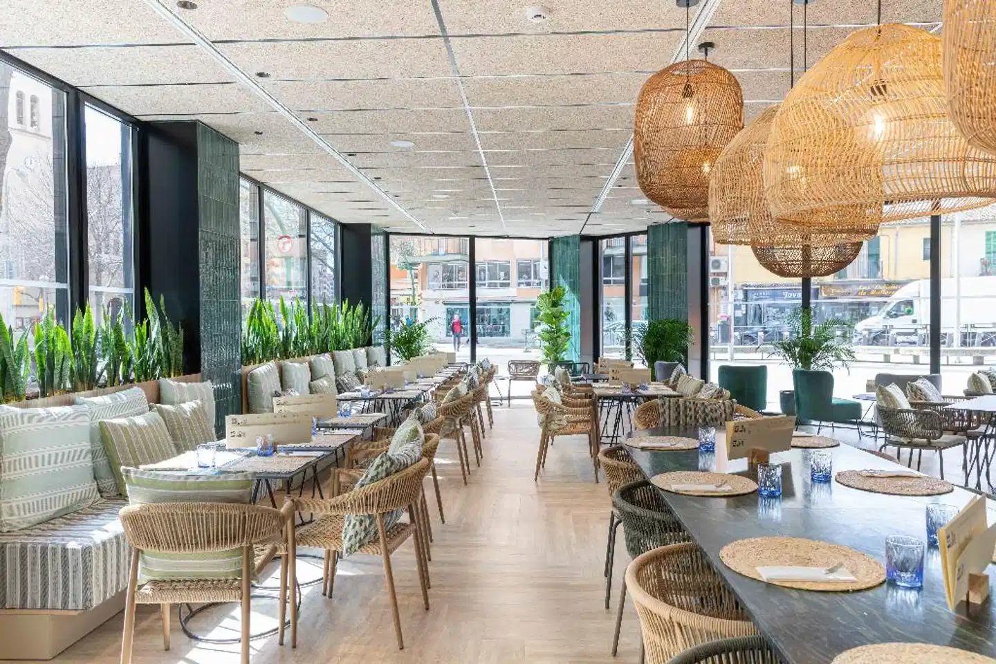 JS Palma Plaza Restaurant