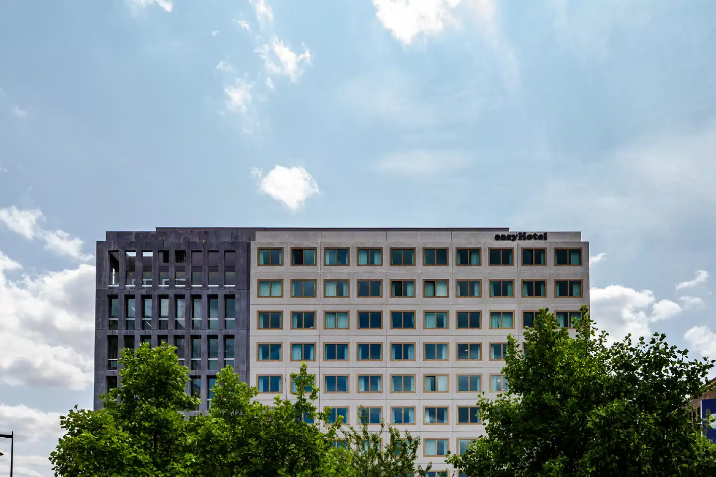 easyHotel Paris Nord Aubervilliers Aussenansicht