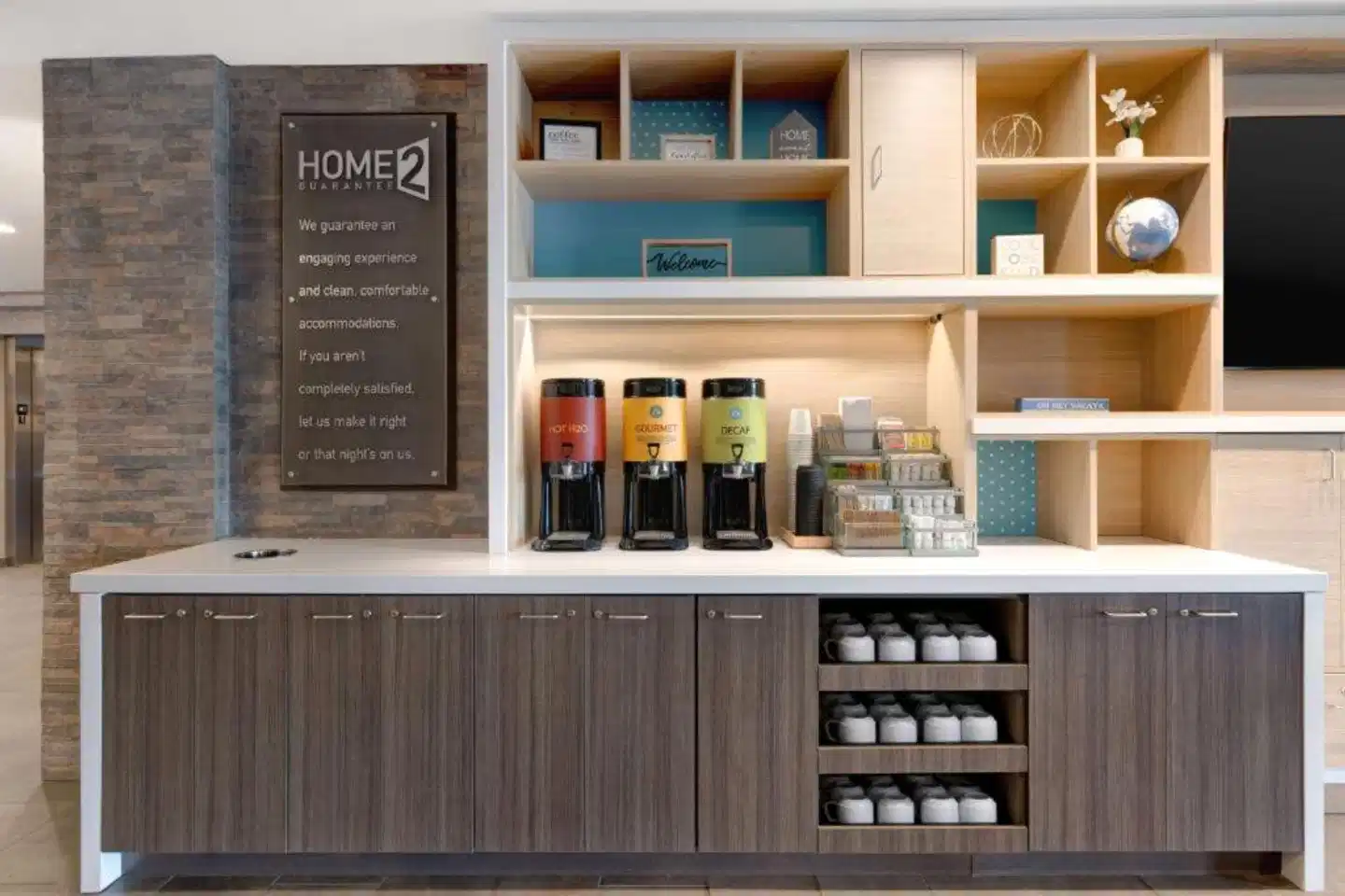 Home2 Suites By Hilton Las Vegas Southwest I-215 Curve Lobby