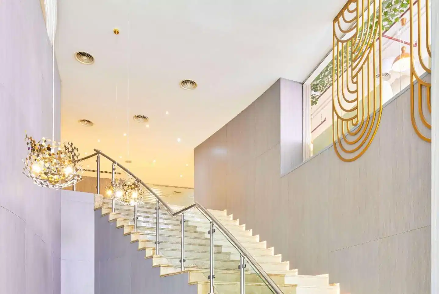 Ramada by Wyndham Doha Old Town Lobby