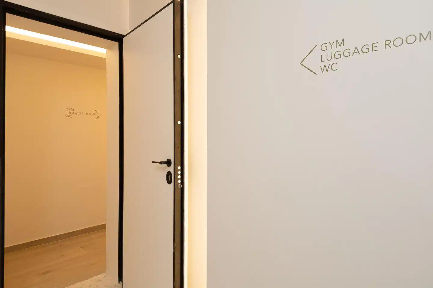 LUX&EASY Athens Downtown Residences Badezimmer