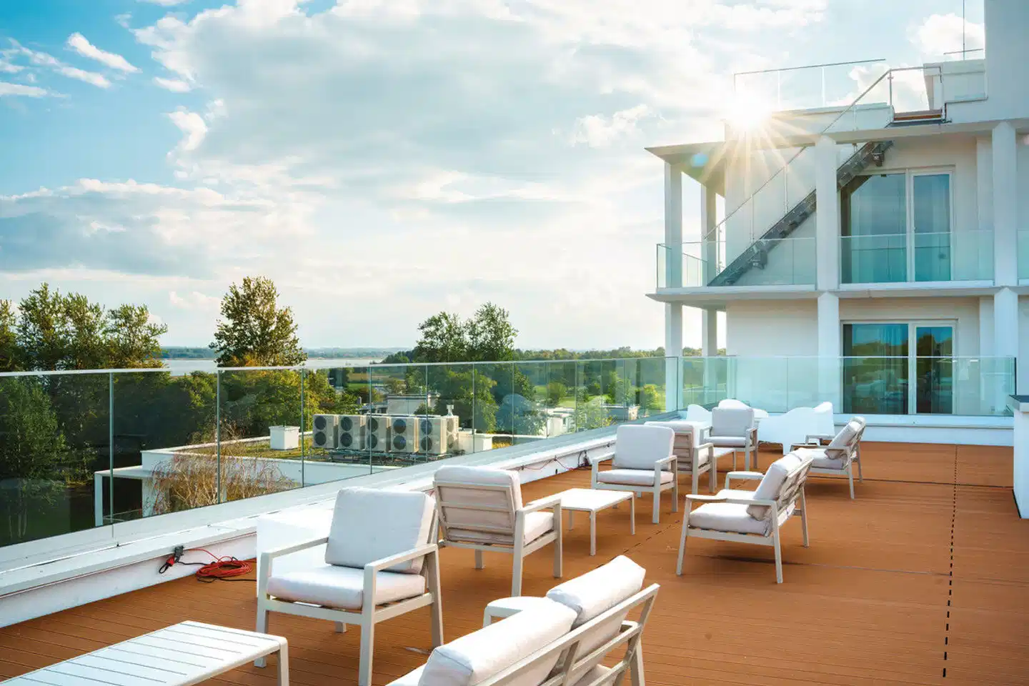 Arche Fabryka Samolotow Terrasse