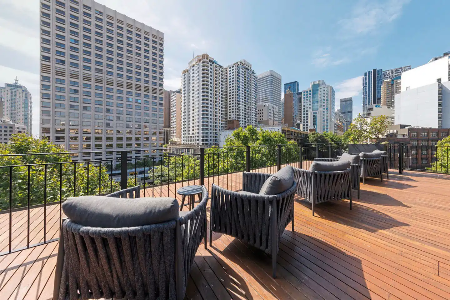 202 Elizabeth Terrasse