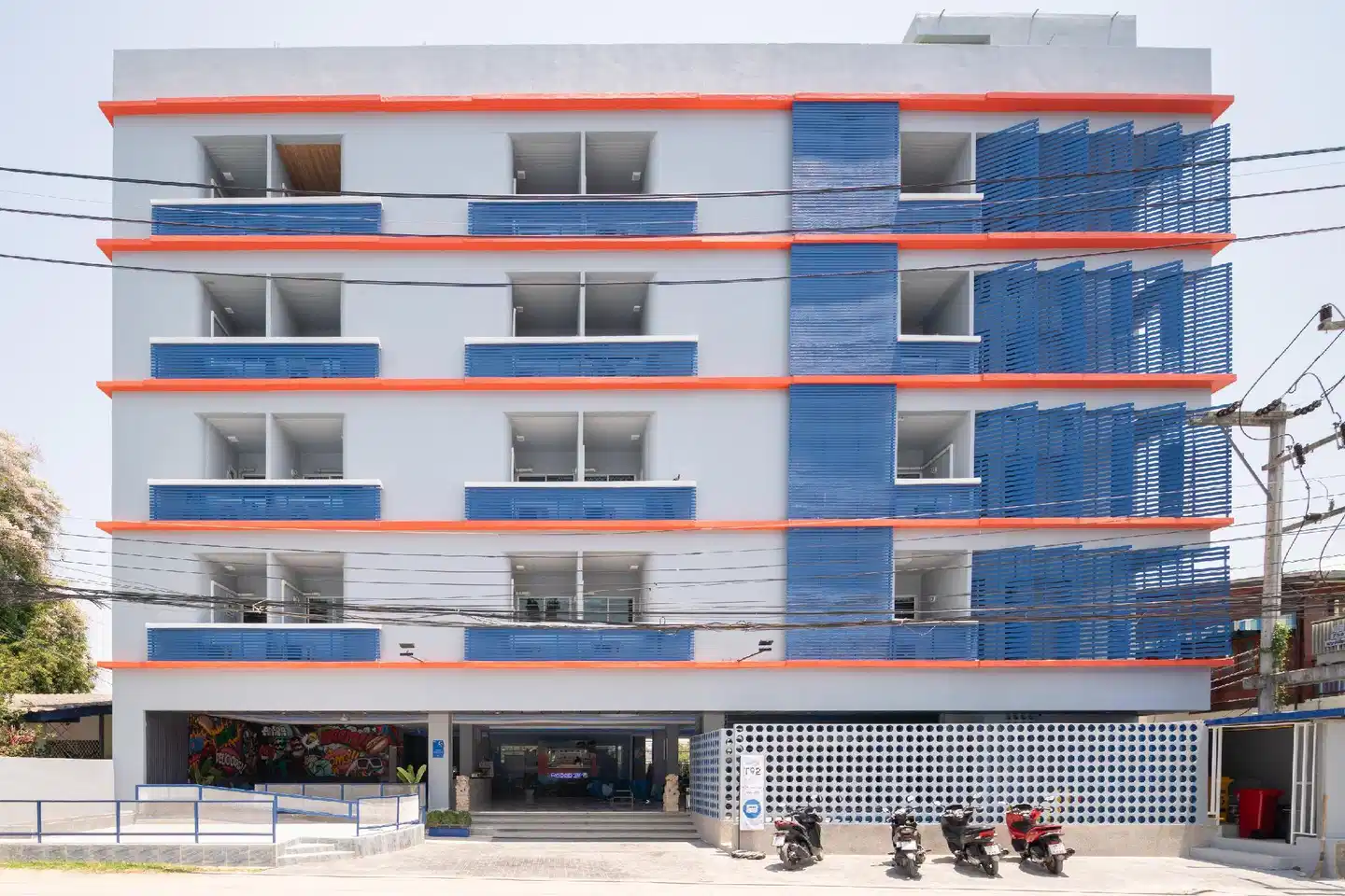 T2 Adira Pattaya Aussenansicht