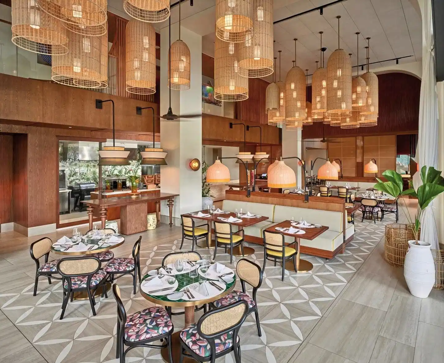 Canopy by Hilton Seychelles Bar