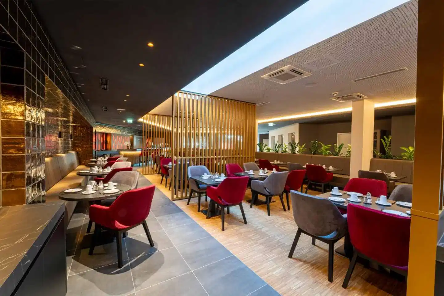 PLAZA INN Wiener Neustadt, BW Signature Collection Restaurant