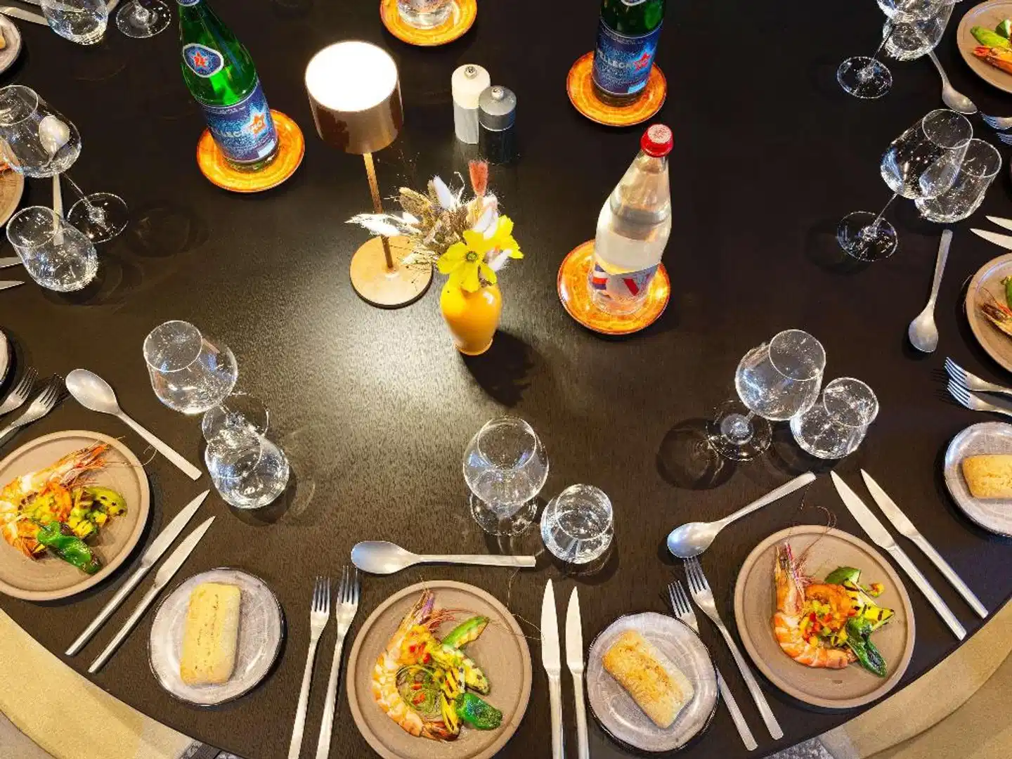 Pullman Lyon Personen