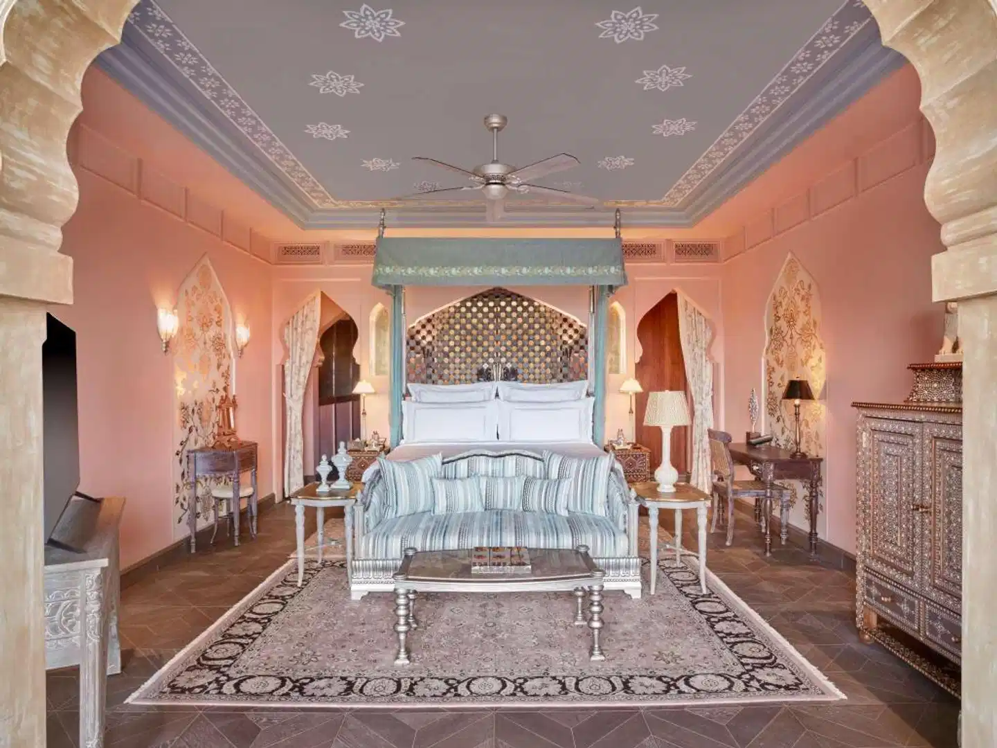 Raffles Jaipur Lobby