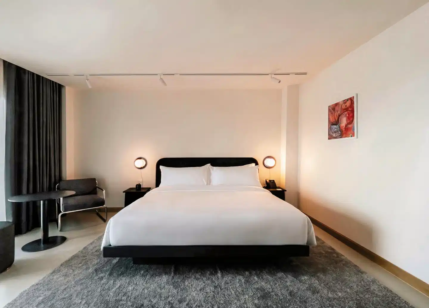 The StandardX Bangkok Phra Arthit Wohnbeispiel