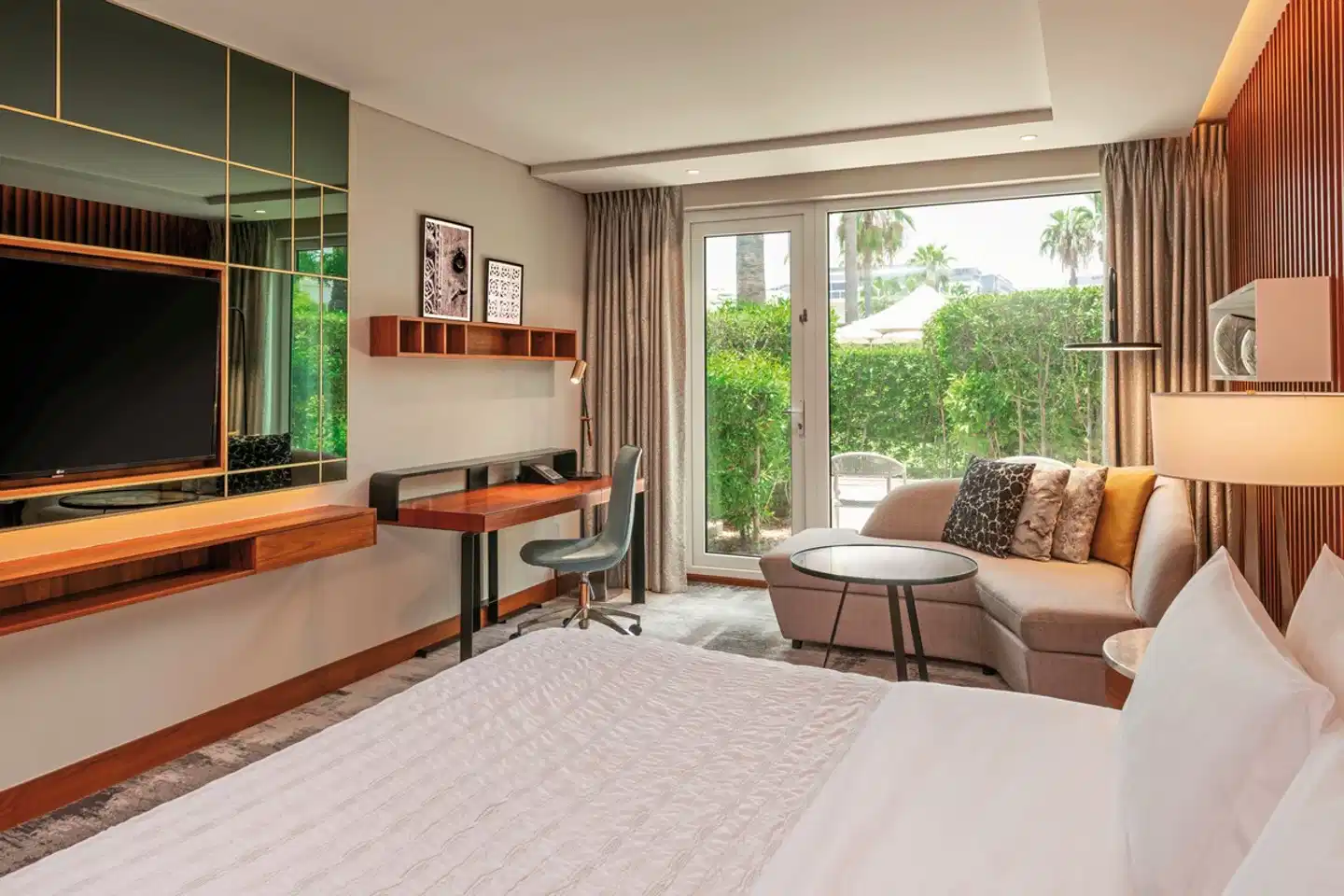 Le Méridien Dubai Hotel & Conference Centre Wohnbeispiel