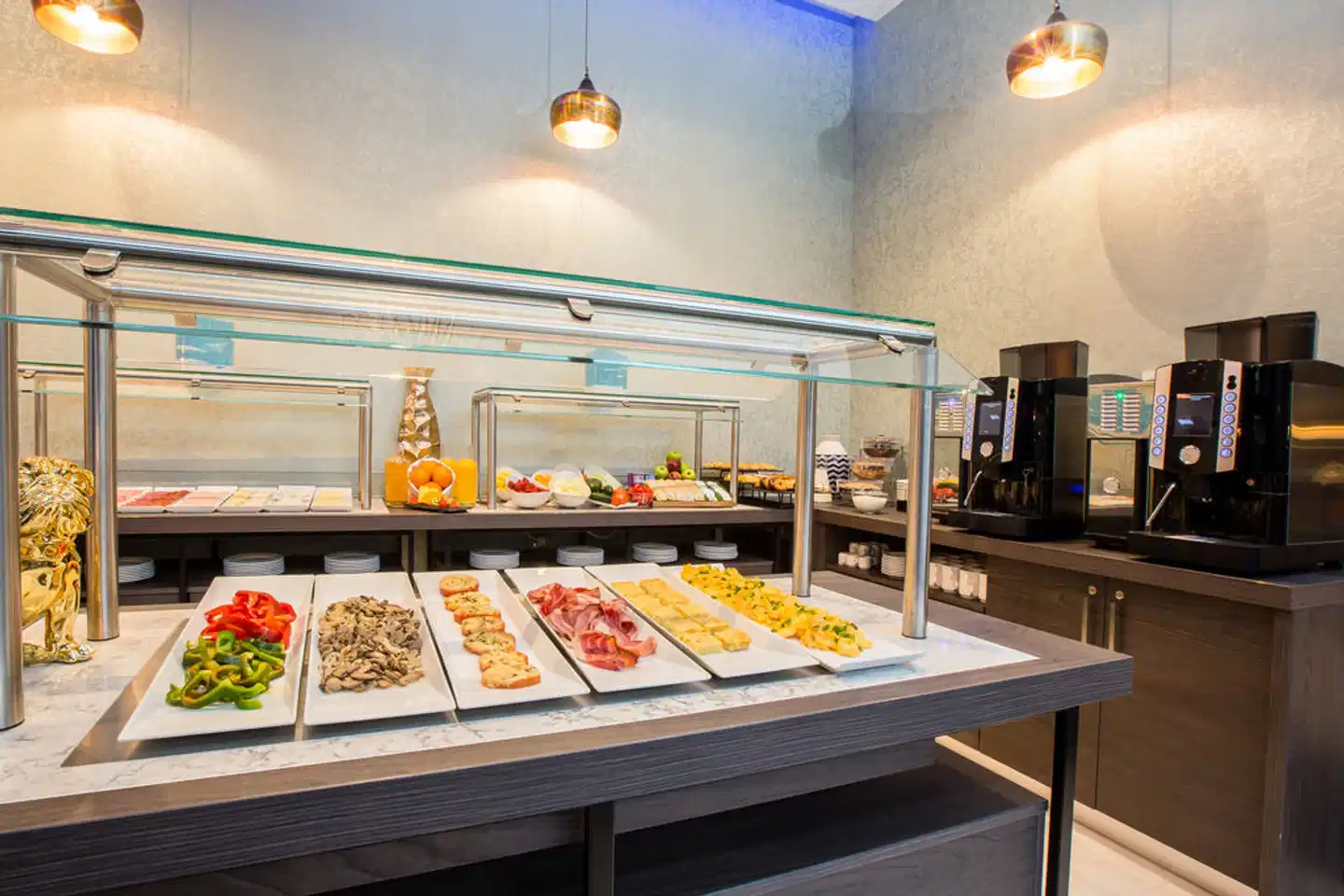 Leonardo Hotel Madrid City Center Restaurant