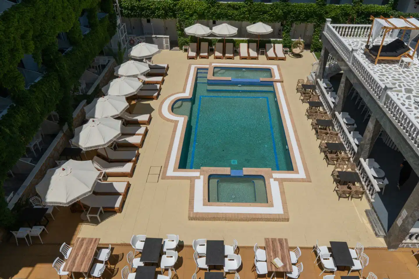 Olympic Kosmas Hotel Terrasse