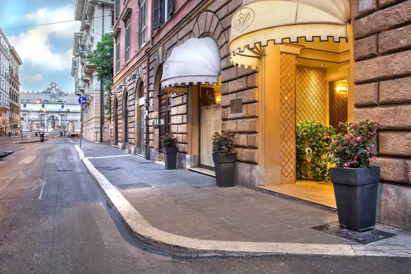 River Palace Aussenansicht