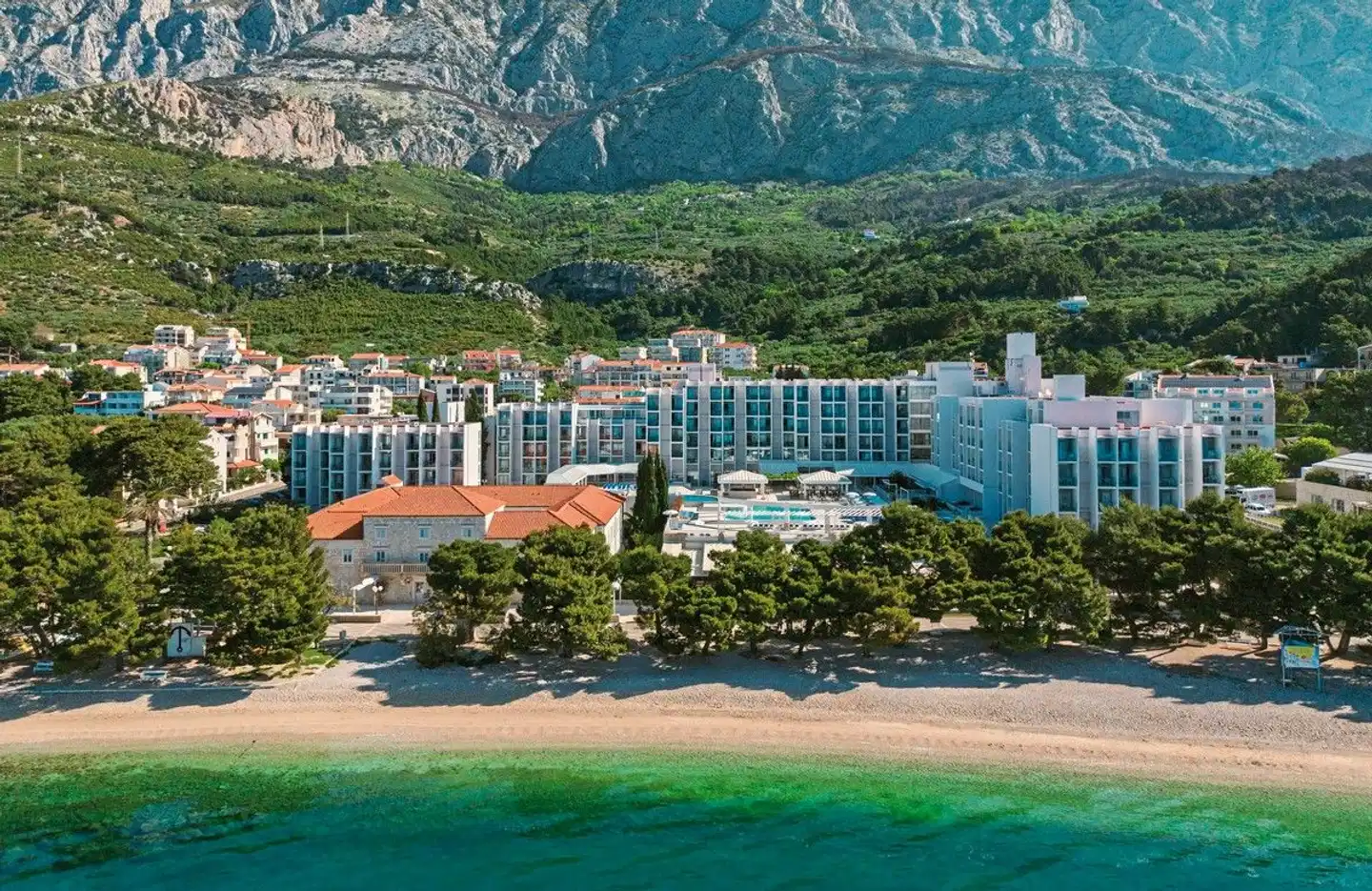 Bluesun Hotel Alga Aussenansicht