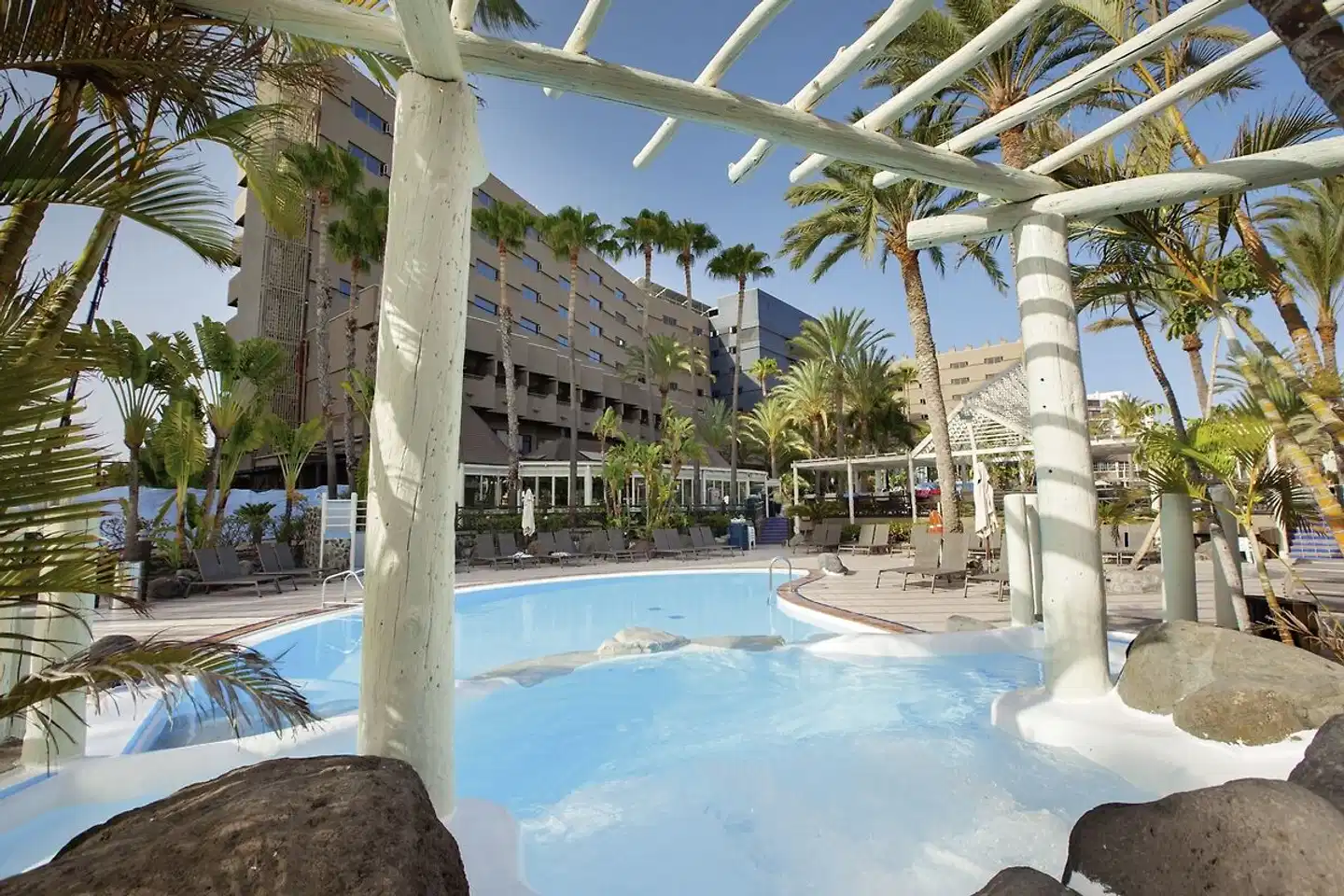 Abora Continental by Lopesan Hotels Pool