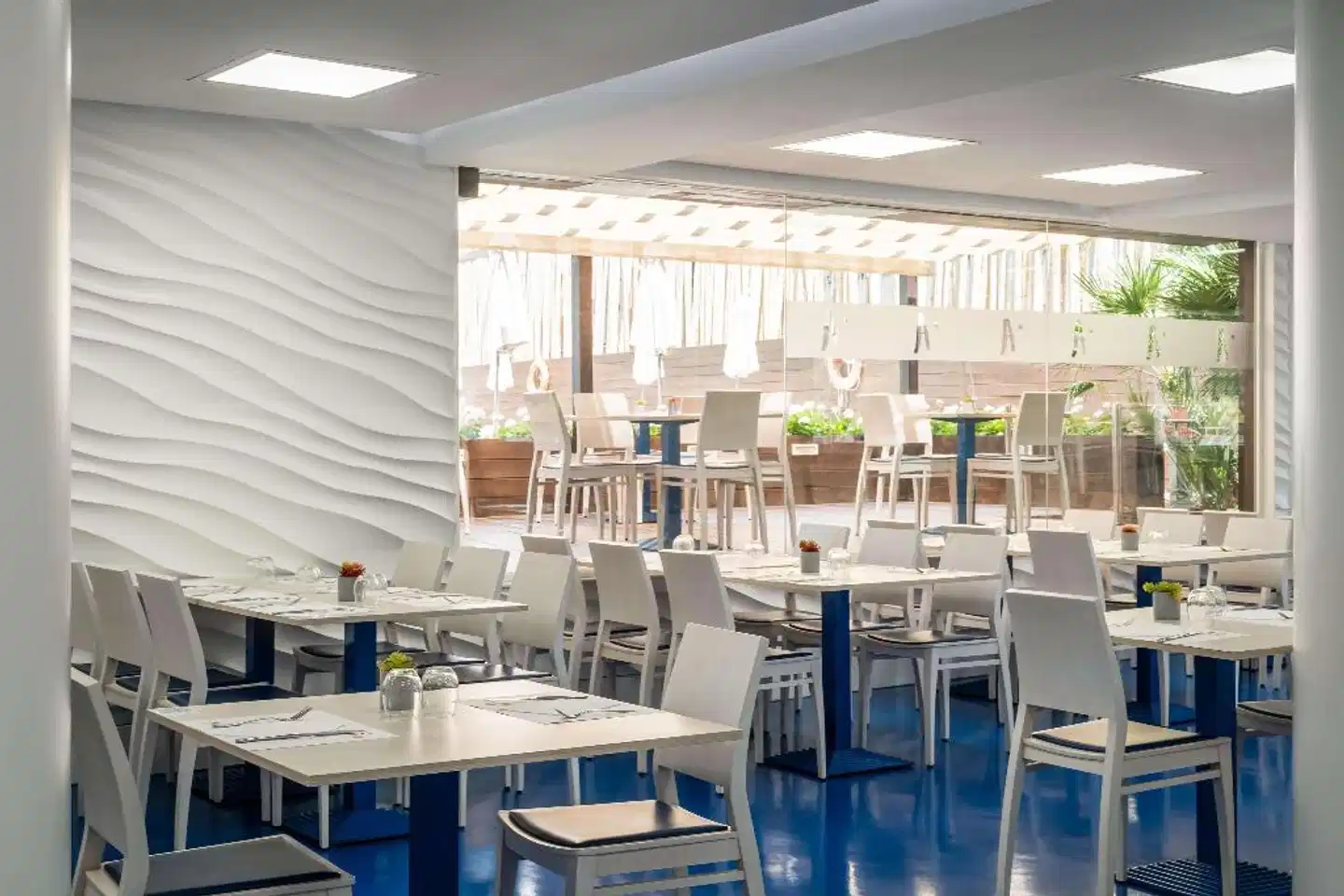 ALEGRIA Sun Village Restaurant