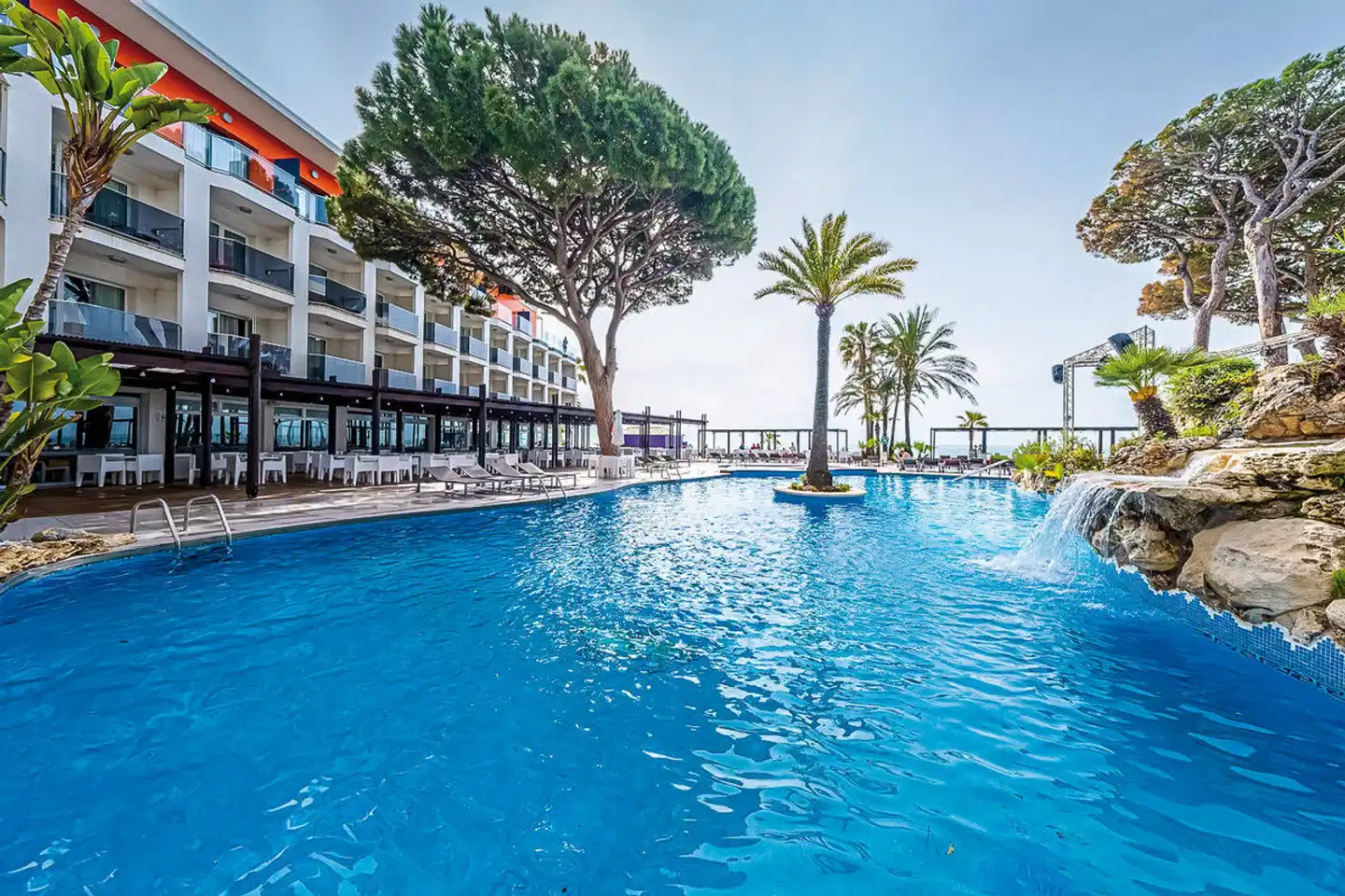 Estival Centurión Pool