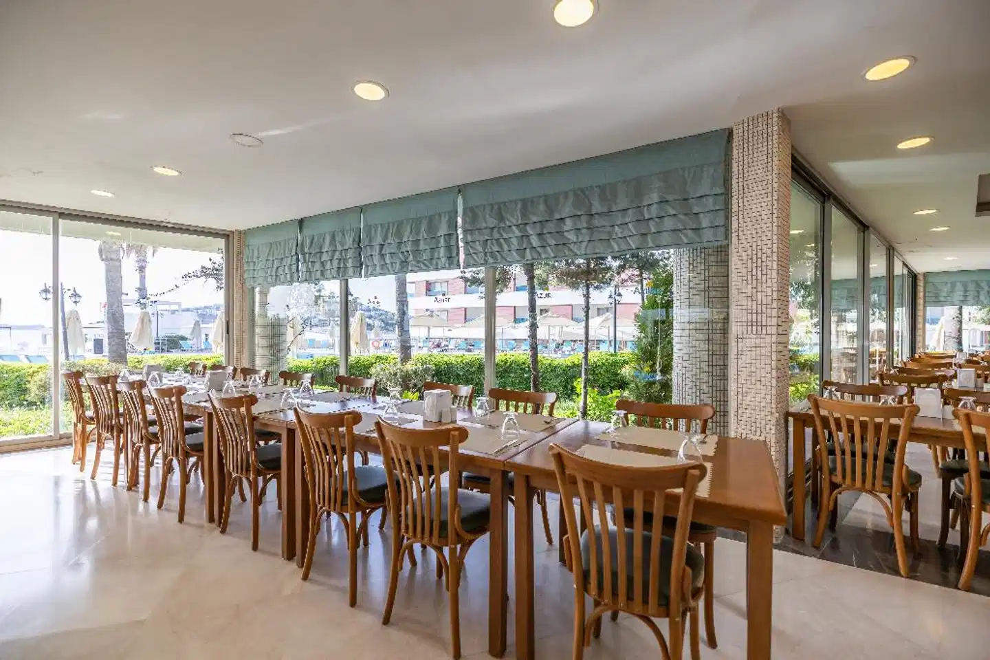Azure by Yelken Hotel Restaurant