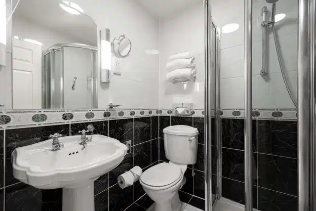 Malone Lodge Badezimmer