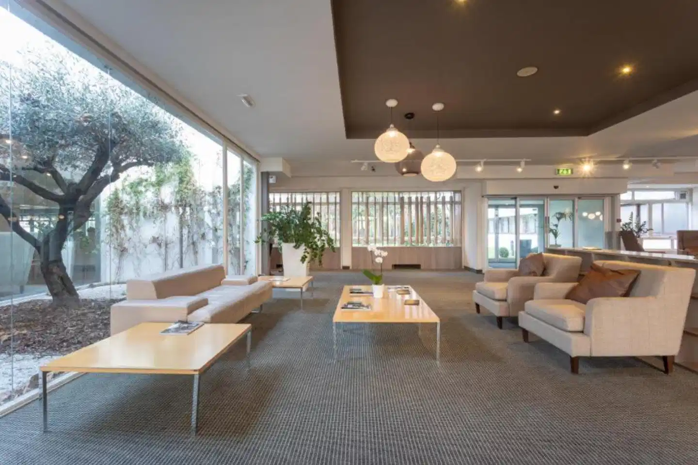 Living Place Hotel Lobby