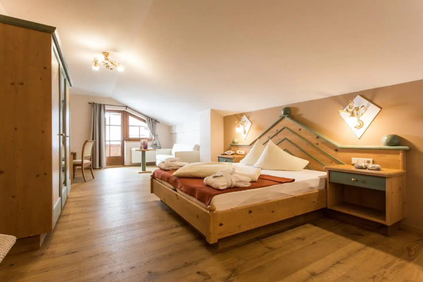 Hotel Mittagskogel Pitztal Wohnbeispiel